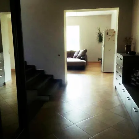 Chambre Legere Dans Une Maison Familiale